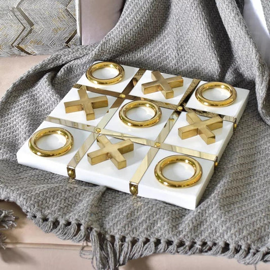 Tic Tac table decoration white